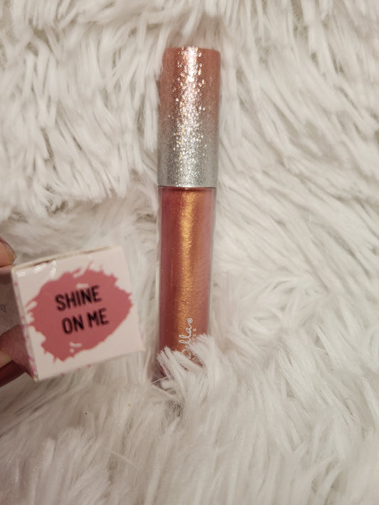 Bella Luxe Lip Gloss